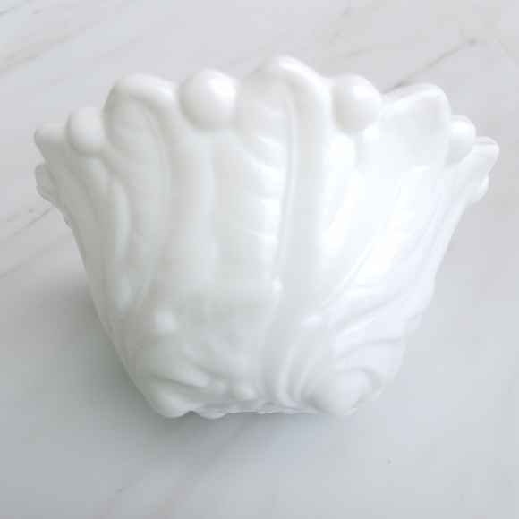 Vintage White Milk Glass Cup Candle Holders Set of 2 Leaf Design - Picture 5 of 10